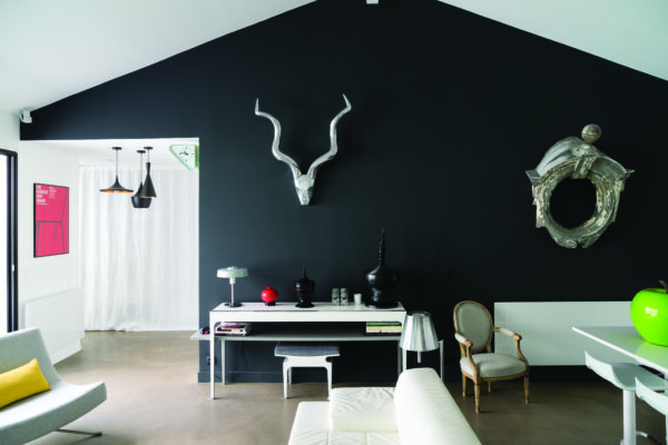 2.5l Estate Emulsion Pitch Black No. 256 – Image 3