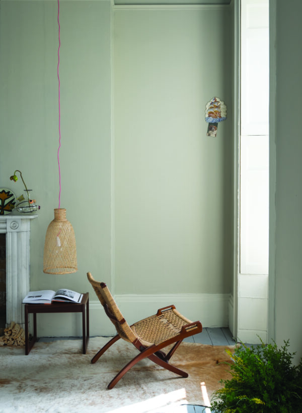 2.5l Estate Emulsion Shadow White No. 282 – Image 3