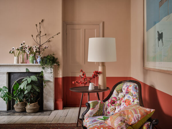 2.5l Estate Emulsion Templeton Pink No. 303 – Image 3